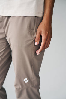 Women's Form Pant